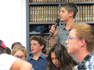 CONTROVERSY: Freshman Zev Kent expresses opinion at Town Hall Oct. 31. 