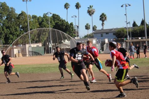 Mismatch between rivals helps boys Flag Football team win two against YULA; Girls to play Panthers Nov. 3