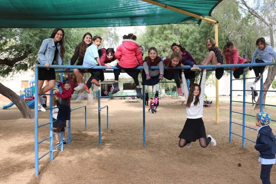 Sophomores’ four days in Arizona marks first-ever chesed trip