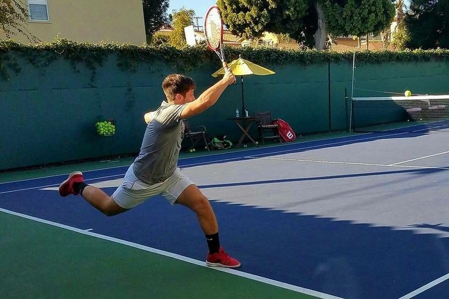 FOREHAND: Senior Nathan Benyowtiz, ranked in the top 80 for California 18 and under, is one of a few Shalhevet seniors being recruited to play college sports.