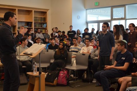 CONSERVATIVE: Ben Shapiro was greeted enthusiastically in the Beit Midrash on January 17. 