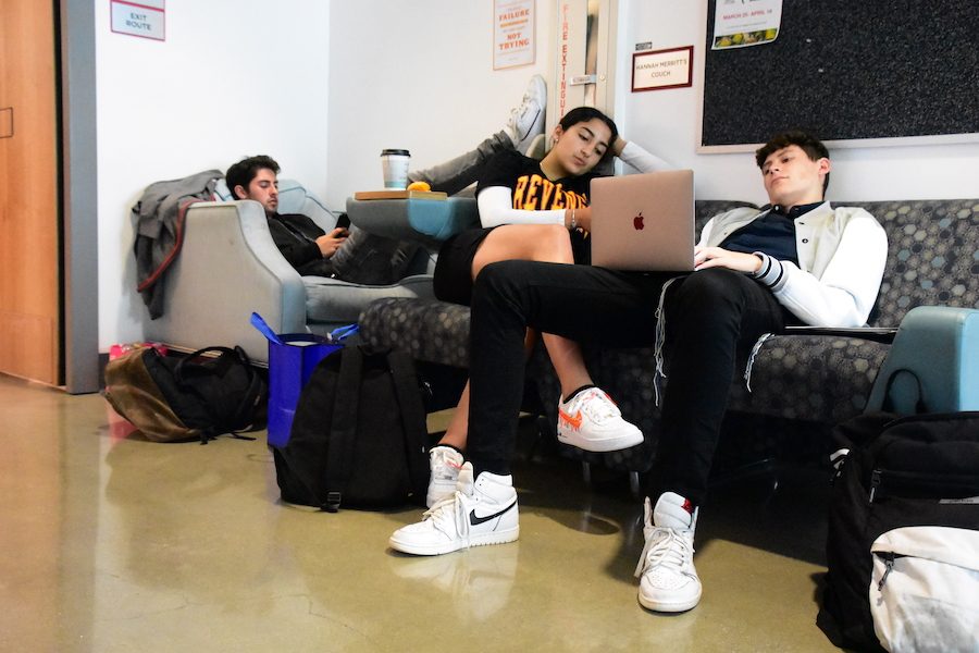 LETHARGIC: Juniors tried to stay awake. A regular school day runs from 8 a.m. to 4:35 p.m., not counting co-curriculars.