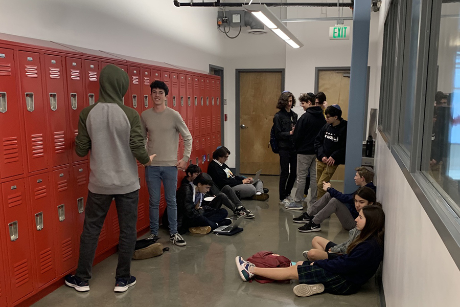CROWDED: Students locked out of classrooms filled hallways during lunch Feb. 28.  Complaints included no place to sit and difficulty concentrating and socializing due to a high noise level in the halls.