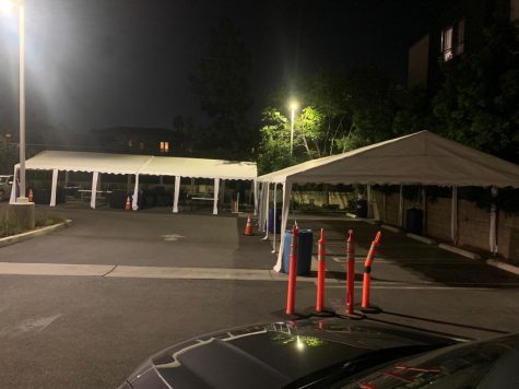 PAUSED: New tents in the parking lot last Thursday night waited for students who would have started on-campus Judaic Studies classes yesterday if not for a last-minute cancellation.