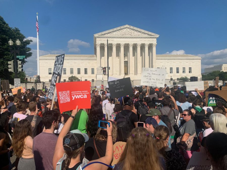 PROTEST%3A+Hundreds+of+protesters+gathered+in+front+of+the+Supreme+Court+in+Washington%2C+D.C.%2C+on+June+24%2C+the+day+when+Roe+v.+Wade+was+overturned.