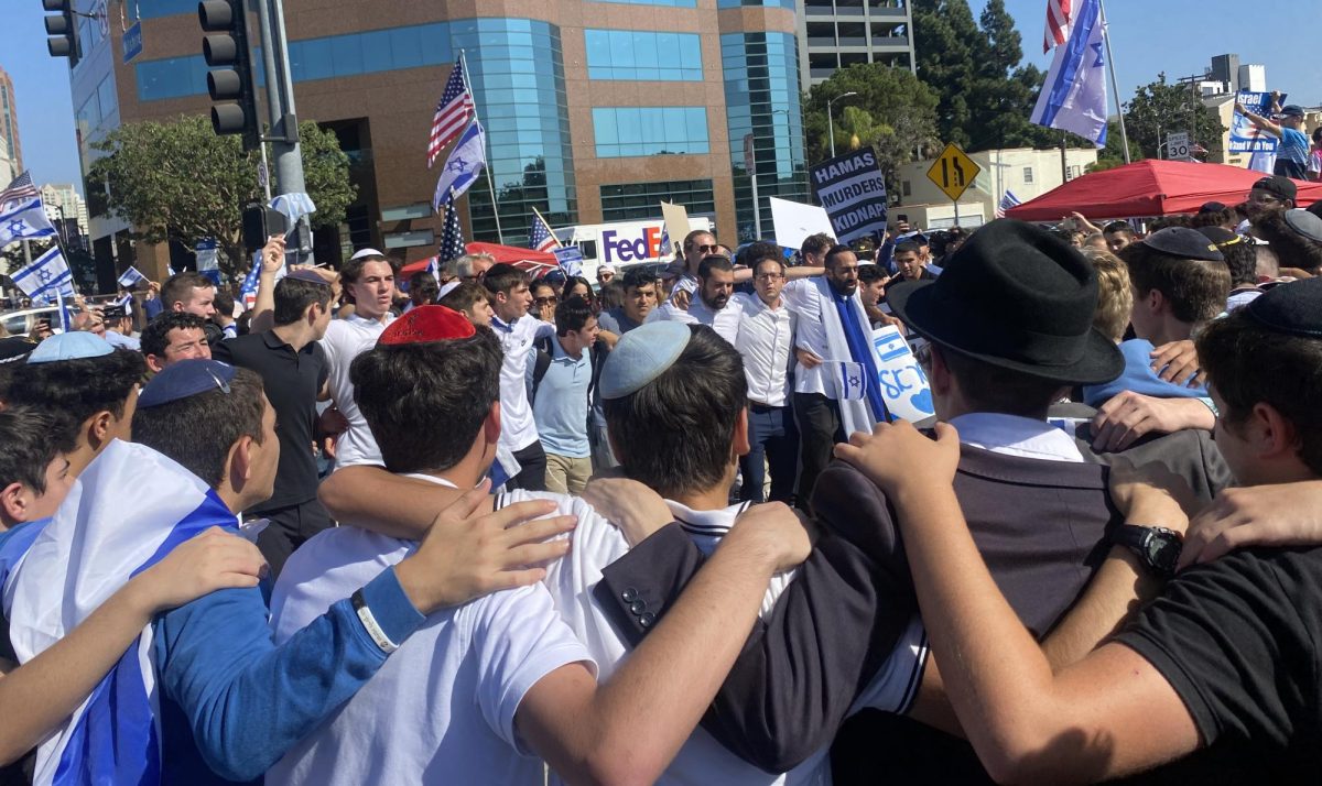 SUPPORT: Shalhevet was well represented at the Oct. 10 StandWithUs rally, which also attracted non-Jews who were eager to back the State of Israel.