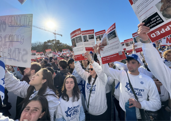 ‘Let us not forget’ – 25 from Shalhevet join historic pro-Israel march in Washington, D.C.